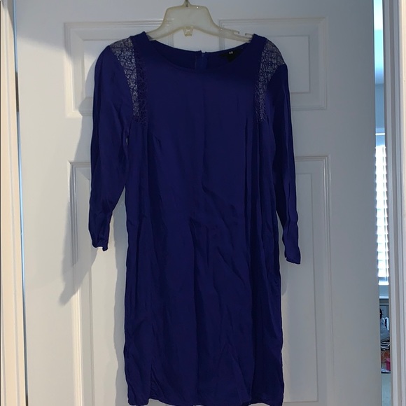 🟢 5/$20 Bundle: H&M Blue Dress with Lace - Picture 1 of 4